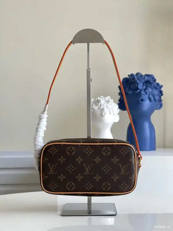 Frstbag ru LOUIS CITE VUITTON 0624